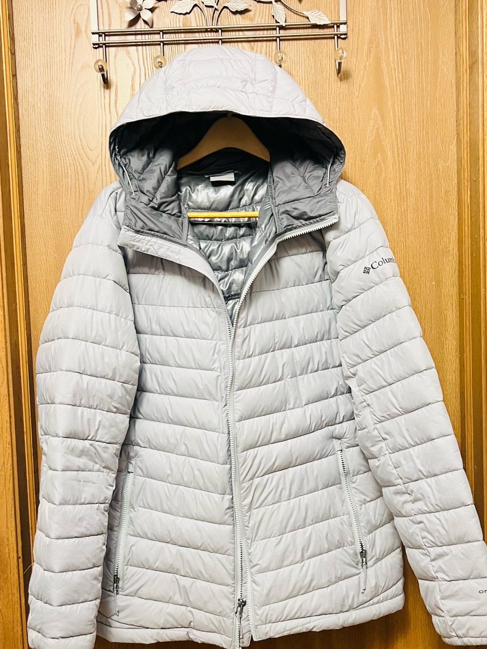 Columbia omni heat Light Gray Quilted Men’s Puffer Jacket with Hood